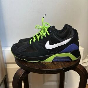 Nike Air Max 2017 crimson Sz 10.5 used ✅✅✅